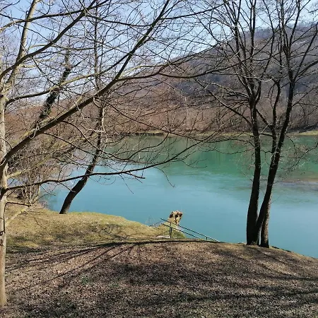 Vikendica Na Drini Drinski Odmor 펜션 *