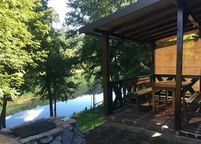 Case de vacanță Vikendica Na Drini Drinski Odmor Crnca