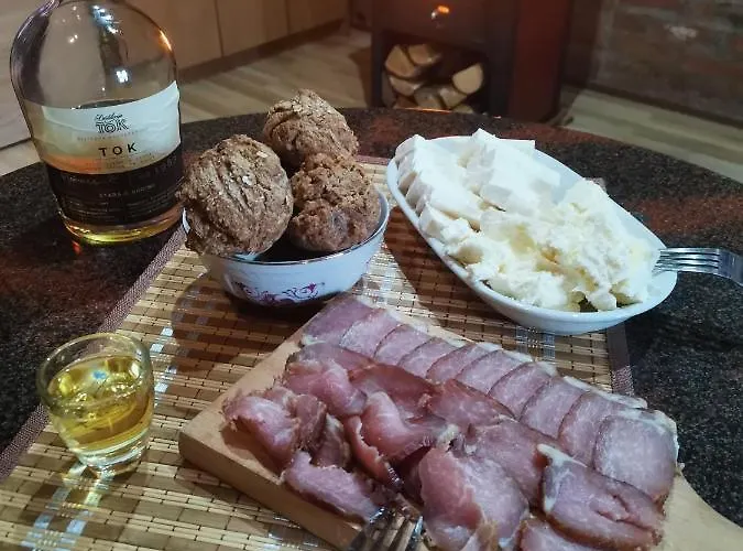 Vikendica Na Drini Drinski Odmor Case de vacanță
