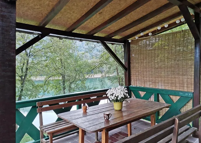 Vikendica Na Drini Drinski Odmor *